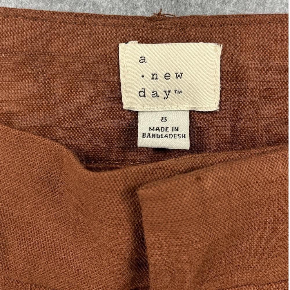 A New Day Women's Size 8 Rust Brown Pleated Linen Blend Shorts - Picture 4 of 8